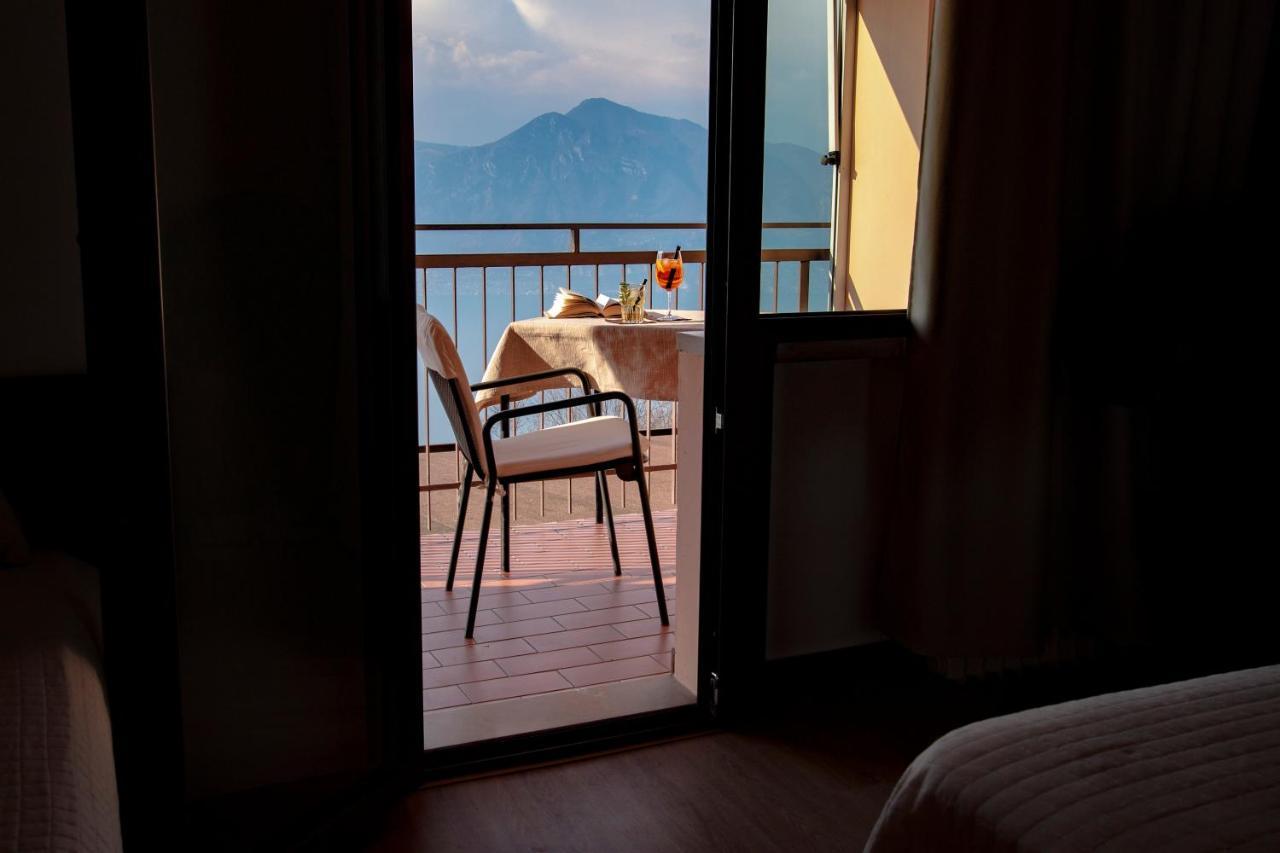 Hotel San Zeno San Zeno di Montagna Kültér fotó