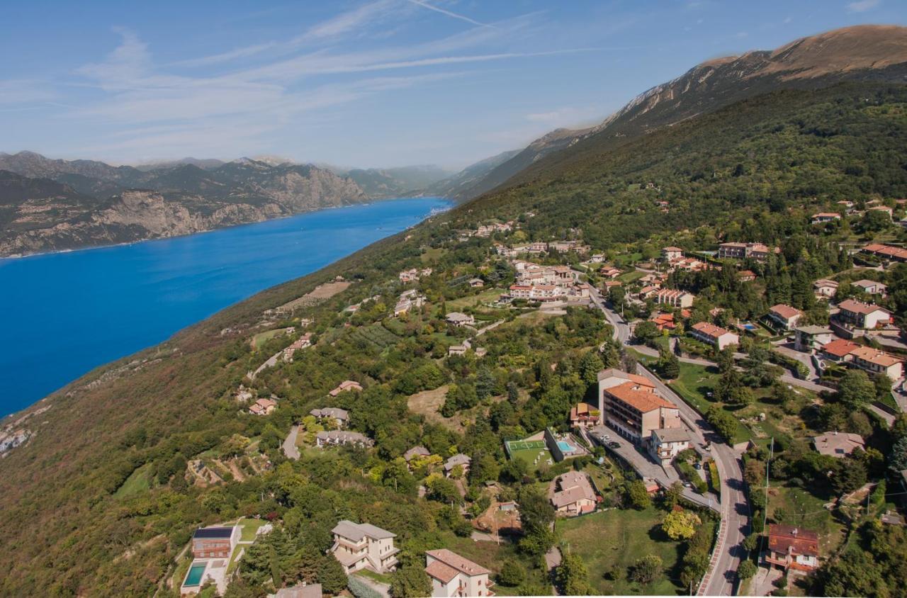 Hotel San Zeno San Zeno di Montagna Kültér fotó