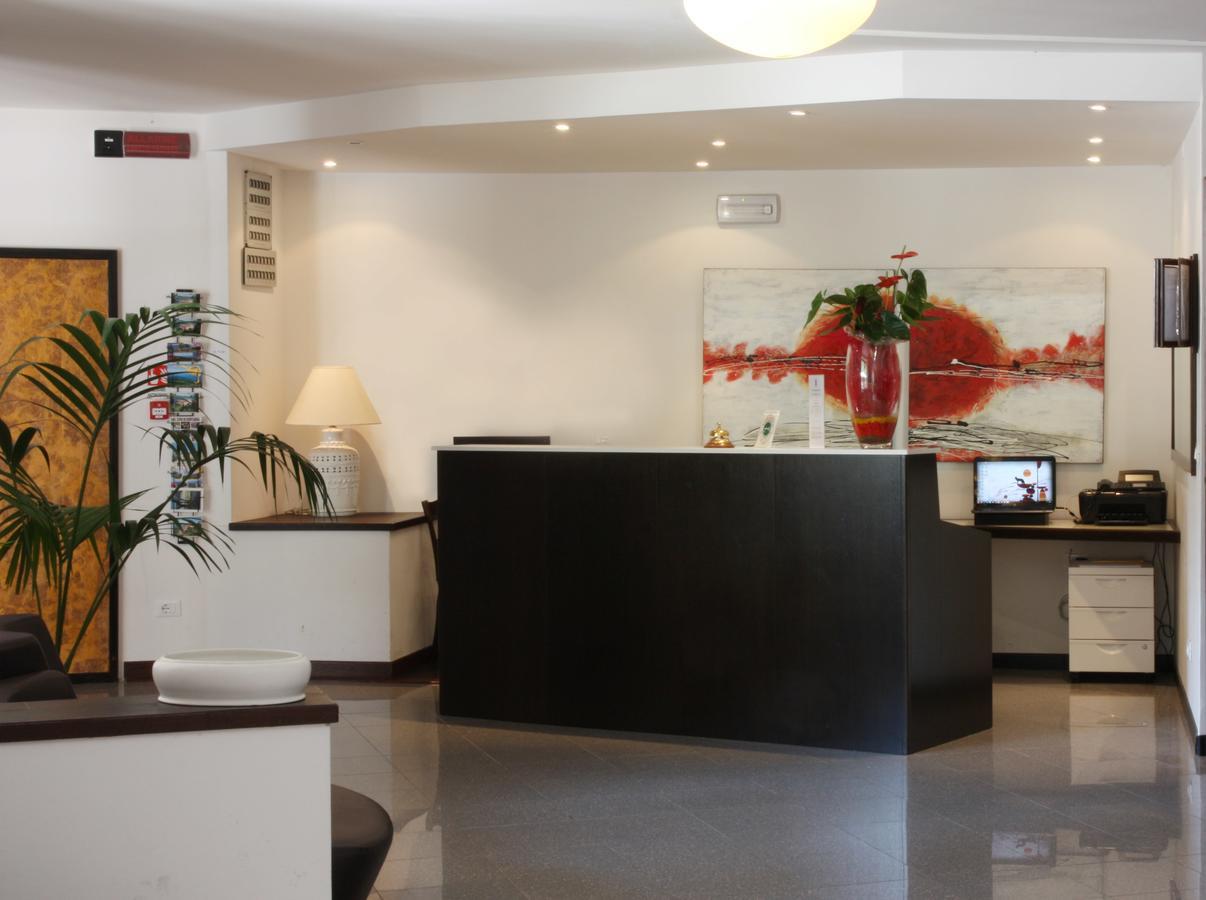 Hotel San Zeno San Zeno di Montagna Kültér fotó