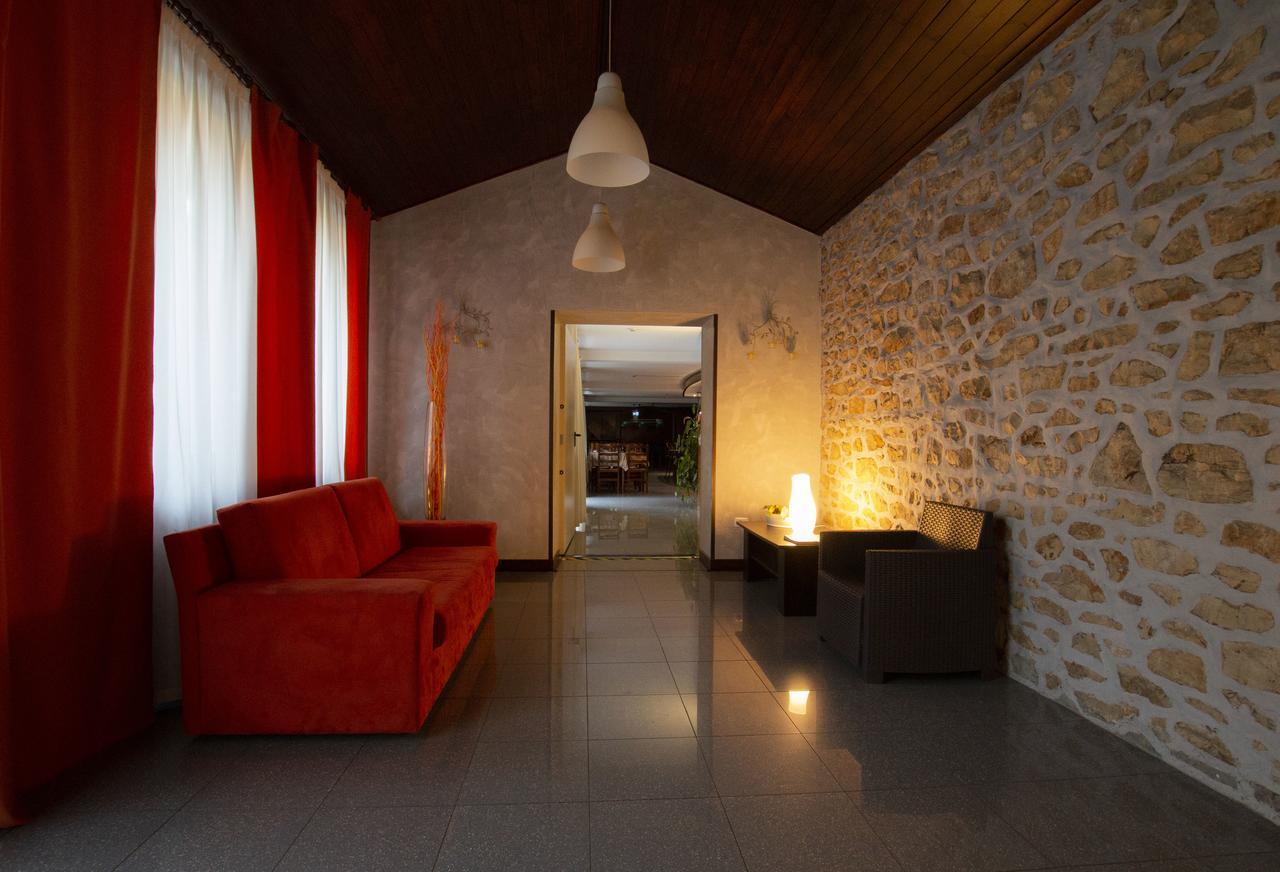 Hotel San Zeno San Zeno di Montagna Kültér fotó
