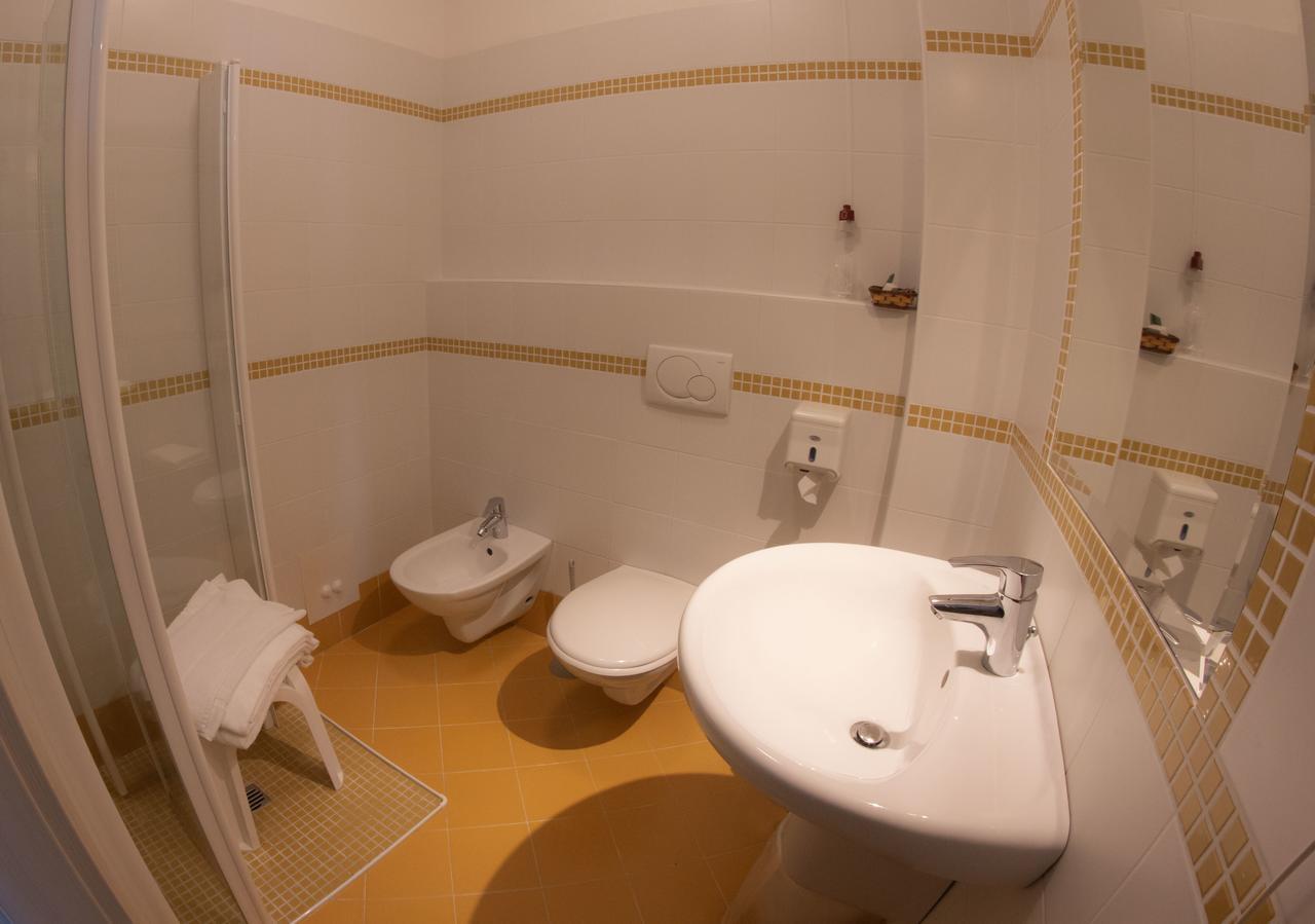 Hotel San Zeno San Zeno di Montagna Kültér fotó